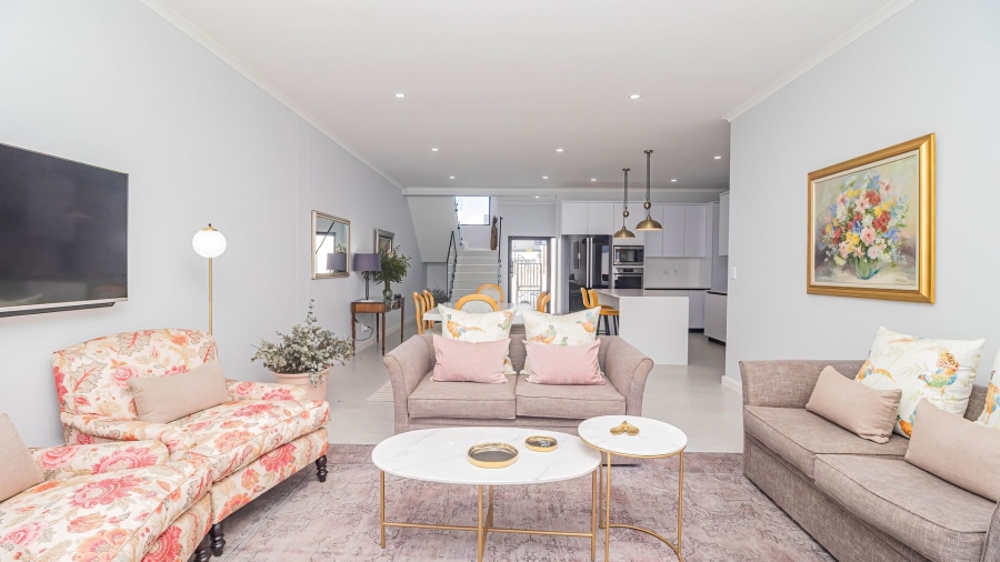 4 Bedroom Property for Sale in Sandown Western Cape